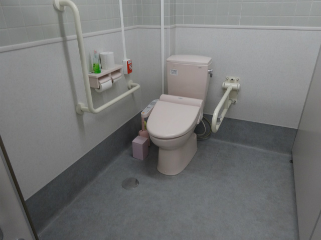 金栄公民館トイレ