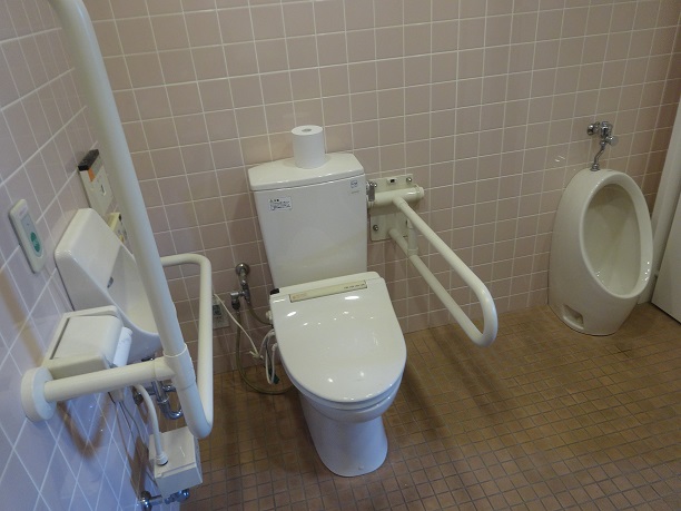泉川公民館トイレ