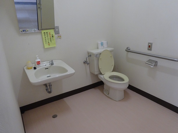 中萩公民館トイレ